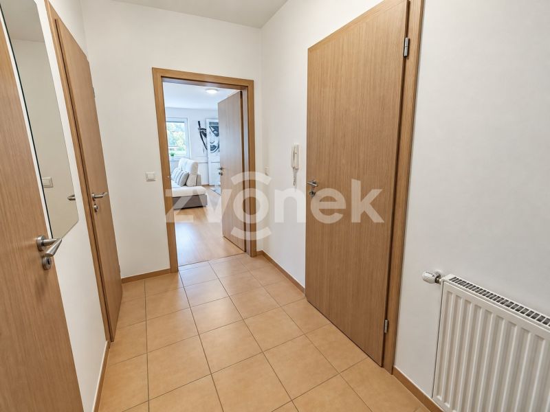 Pronájem bytu 2+kk s terasou, ul. Zborovská