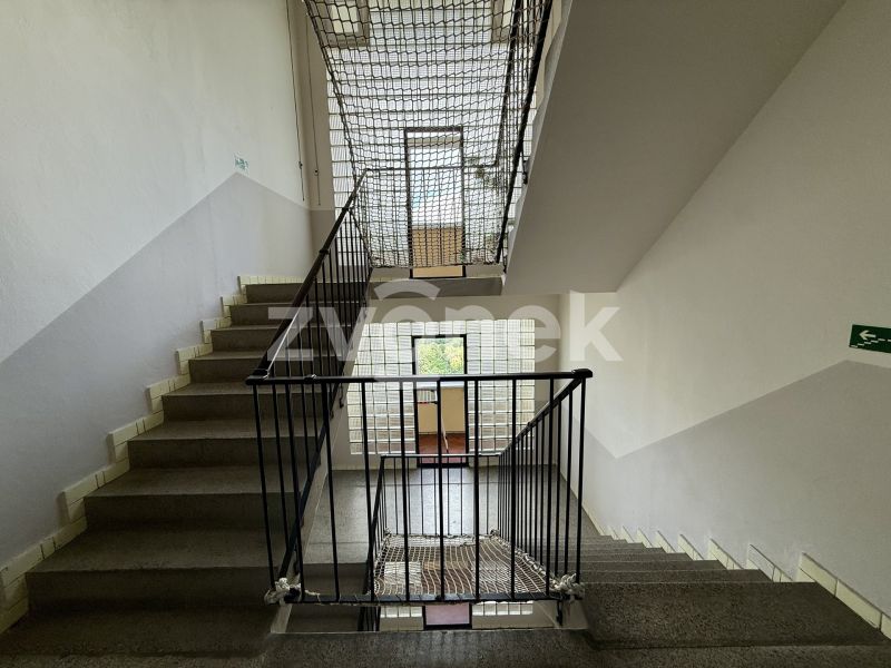 Prodej bytu 1+kk 28 m², Zlín - Prštné