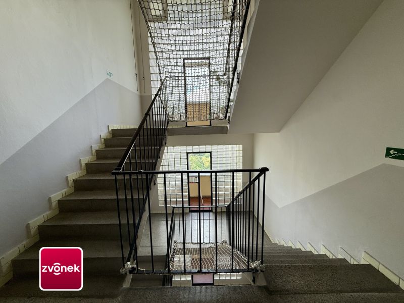 Prodej bytu 1+kk k rekonstrukci, 28 m², Zlín – Prštné