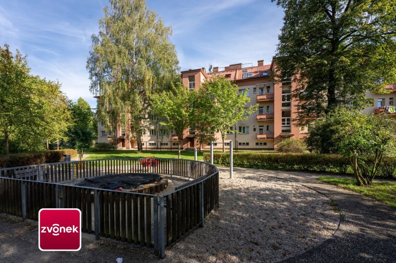 Prodej bytu 2+kk 38 m², Vsetín
