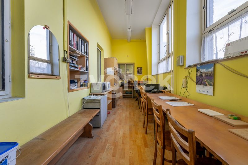 Prodej výrobního areálu se sušárnou na dřevo a s pozemky 6069 m², Valašské Příkazy