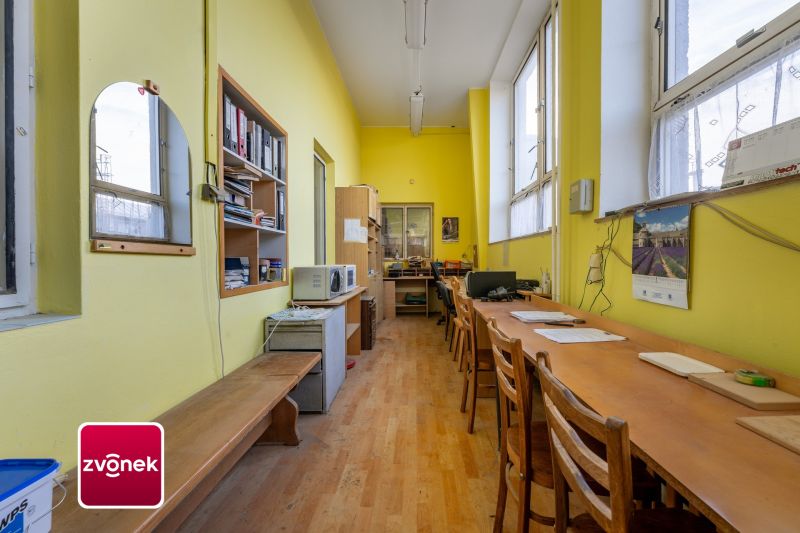 Prodej výrobního areálu se sušárnou na dřevo a s pozemky 6069 m², Valašské Příkazy