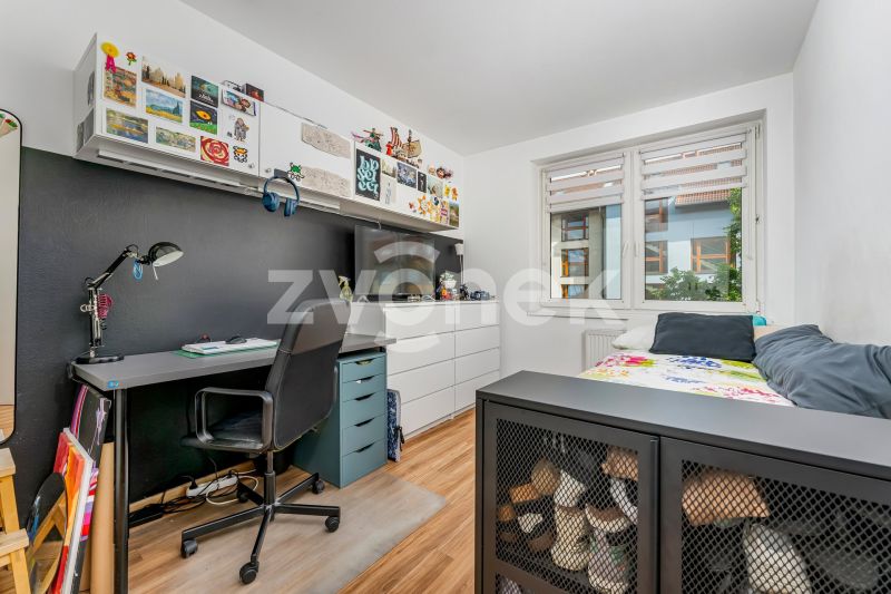 Prodej bytu 2+1 56 m², centrum Otrokovic, Hložkova