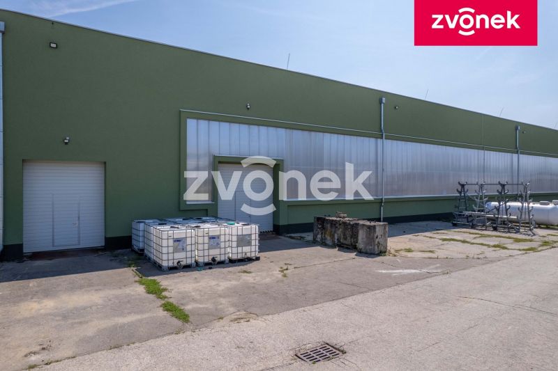 Pronájem výrobního prostoru 2 800 m², Holešov