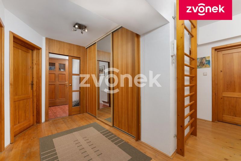 Prodej rodinného domu 312 m², Hvozdná