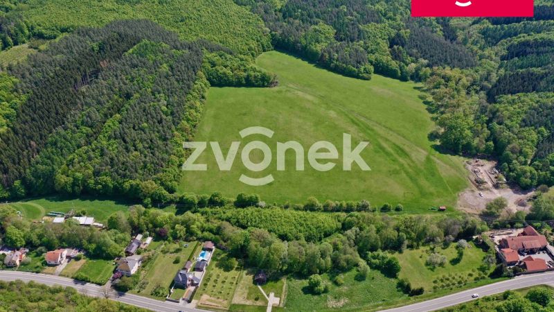 Prodej louky 44 190 m², Šarovy