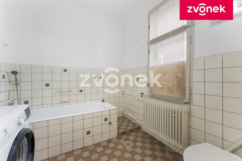 Prodej rodinného domu 210 m², Zlín - Malenovice