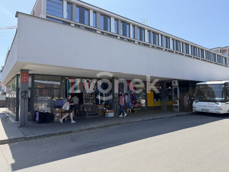 Pronájem obchodního prostoru 21,2 m², Zlín