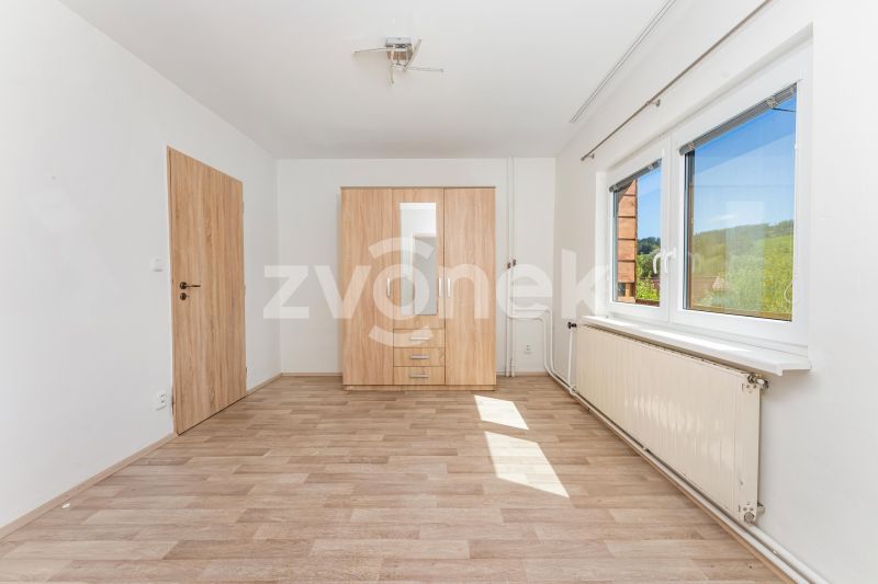 Prodej rodinného domu 258 m², Všemina