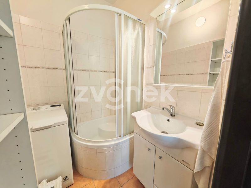Pronájem bytu 3+1 90 m², Zlín - Příluky