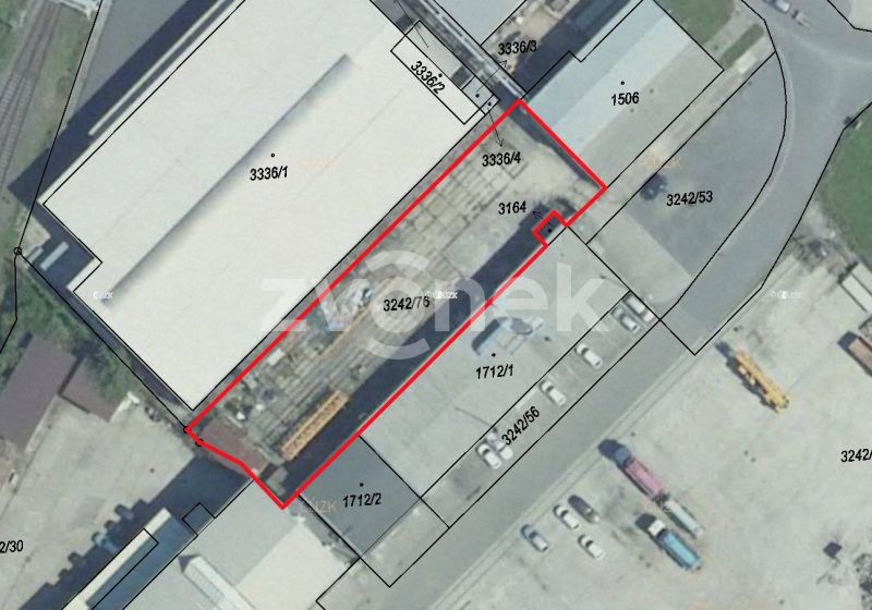 Pronájem komerčního areálu cca 1 920 m² s administrativním zázemím – Otrokovice