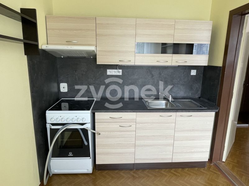2+1 Na Honech, pěkná a klidná lokalita