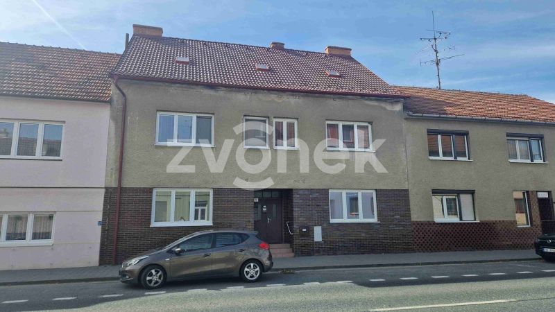 Prodej podílu 1/3 rodinného domu, Hustopeče