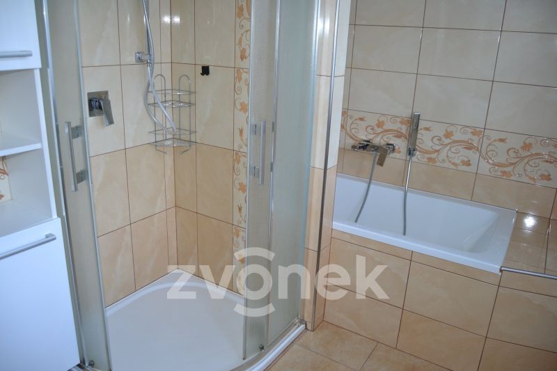 Pronájem bytu 2+1 66 m², Vsetín