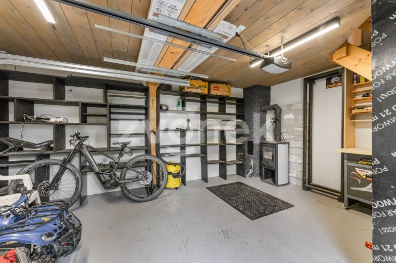 Prodej rodinného domu 4+kk, 191 m², Zádveřice-Raková