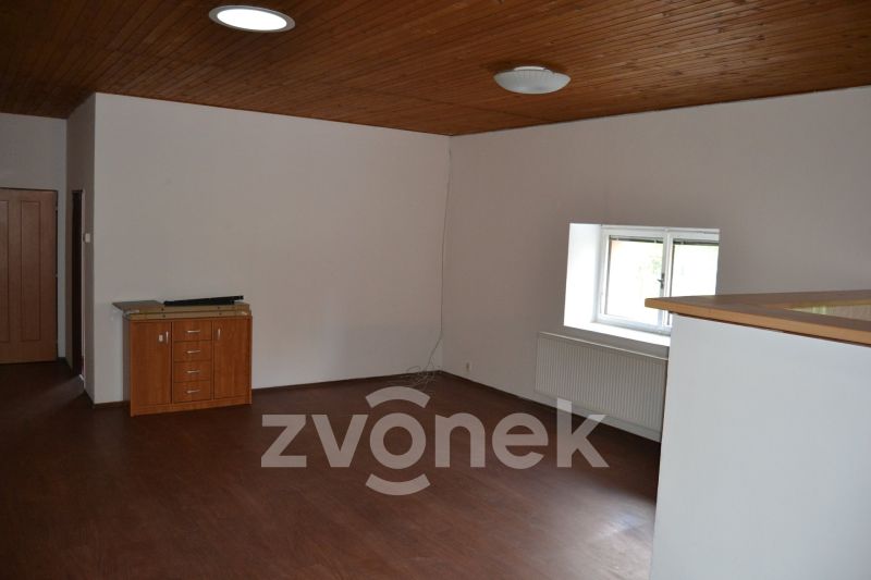 Pronájem části rodinného domu Jablůnka