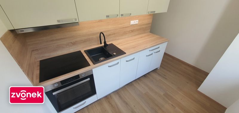 Prodej bytu 1+1 34 m², Vsetín