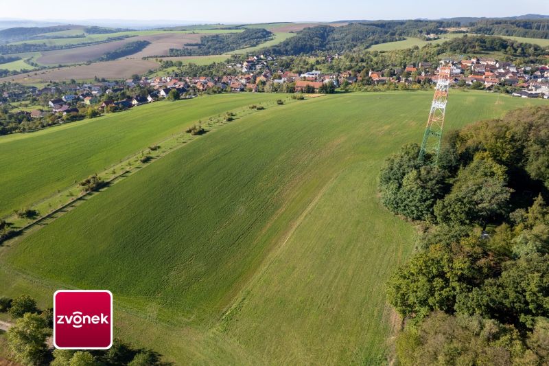 Prodej pozemku 9 303 m², Žlutava
