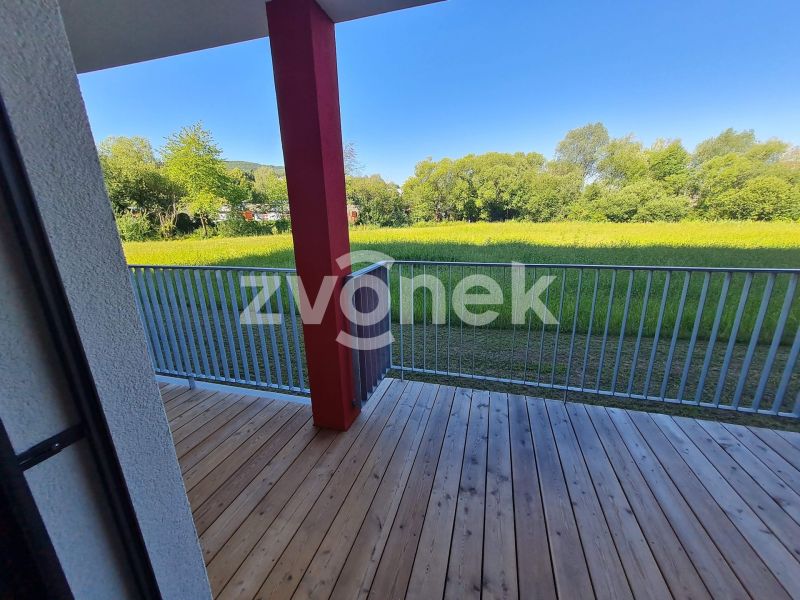 Pronájem bytu 2+kk 57 m², Zlín - Příluky