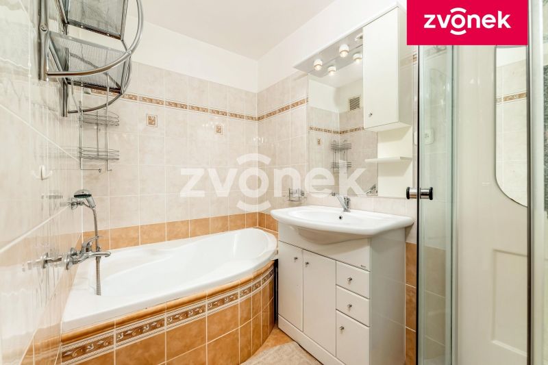Prodej rodinného domu 260 m², Otrokovice