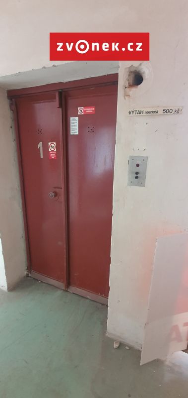 Pronájem obchodního prostoru 65 m², Troubky
