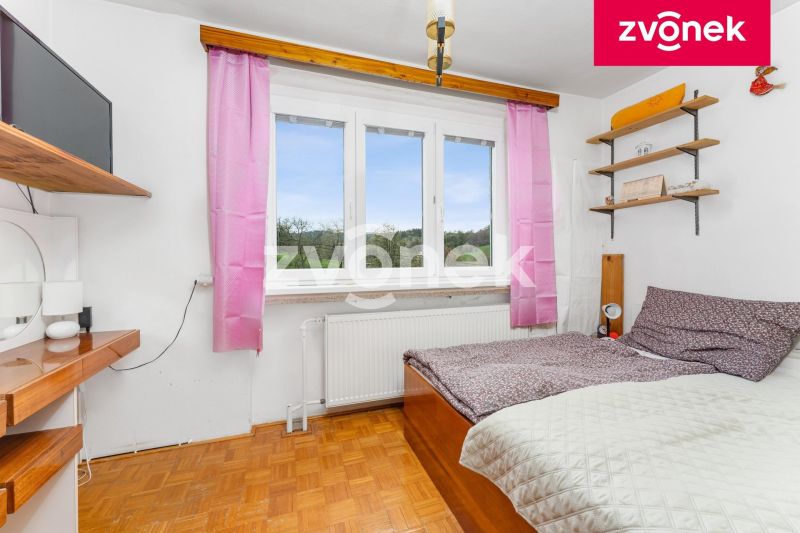Prodej rodinného domu 300 m², Ublo