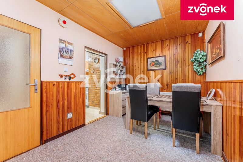 Prodej rodinného domu 260 m², Otrokovice