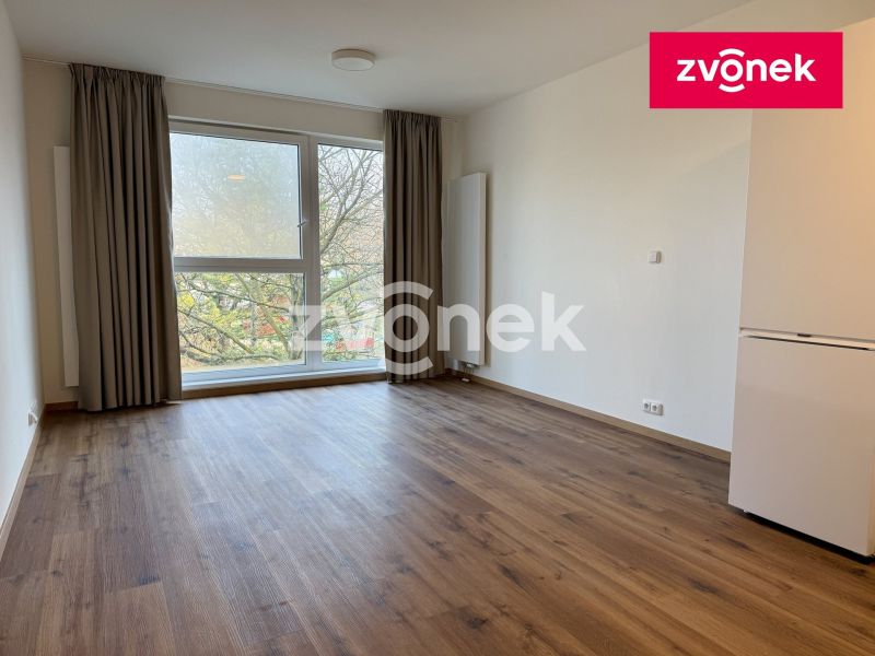 Pronájem bytu 1+kk 32 m², Zlín