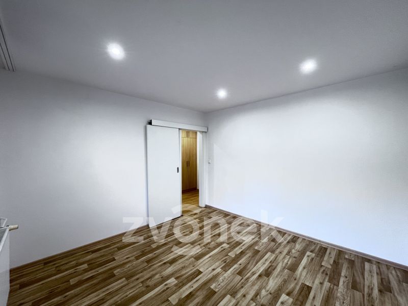 Pronájem bytu 2+kk 60 m², Karolinka