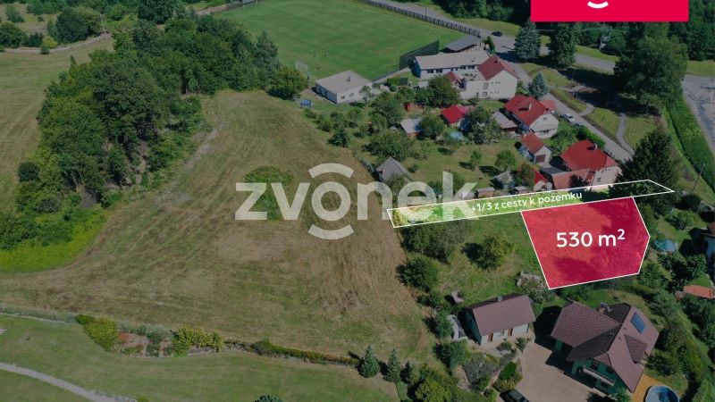 Prodej stavebního pozemku 923 m², Březůvky