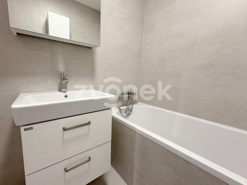 3+1 Zlín - Česká, moderní byt, balkon