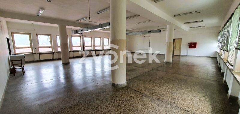 Pronájem obchodního prostoru 212 m², Bílovice