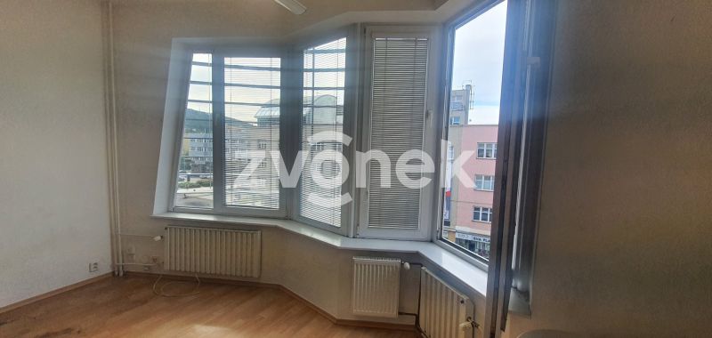 Pronájem bytu 1+kk 25 m², Zlín
