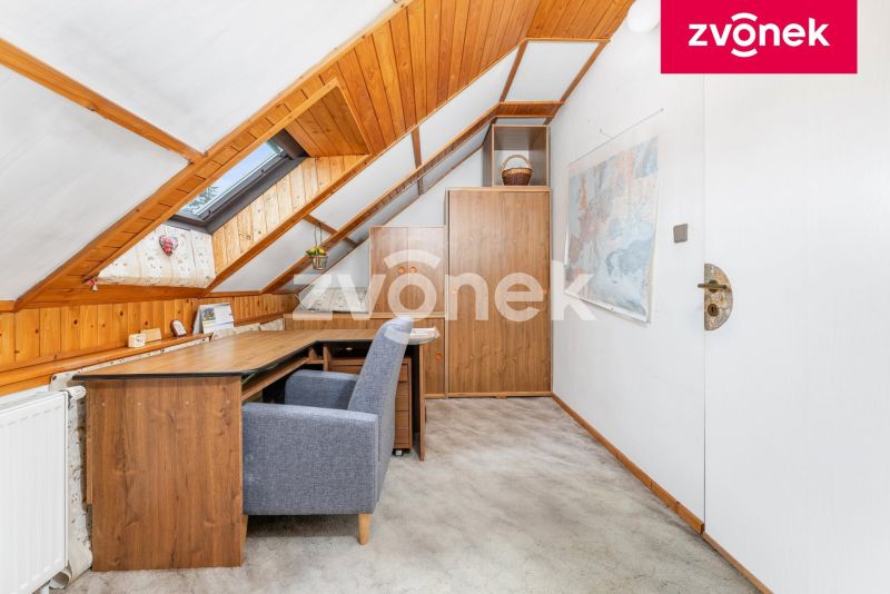 Prodej rodinného domu 300 m², Ublo