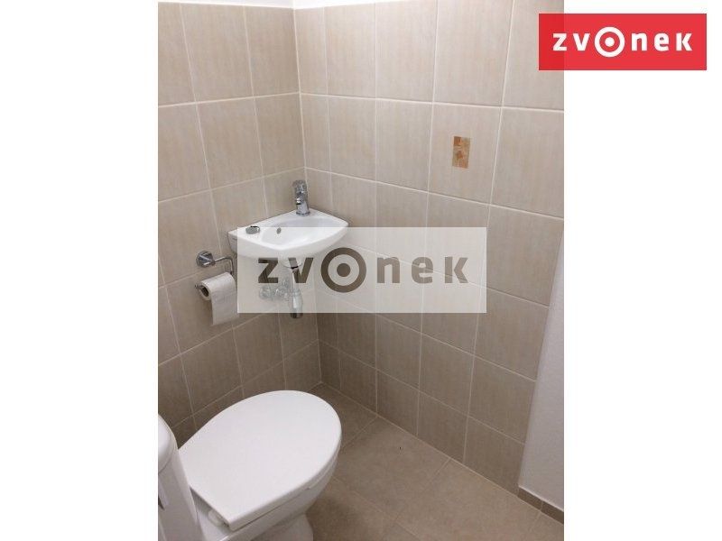 Pronájem bytu 2+1 60 m², Zlín - Prštné