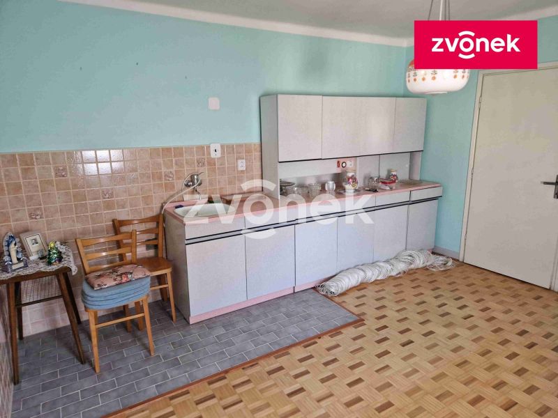 Prodej rodinného domu 360 m², Břestek
