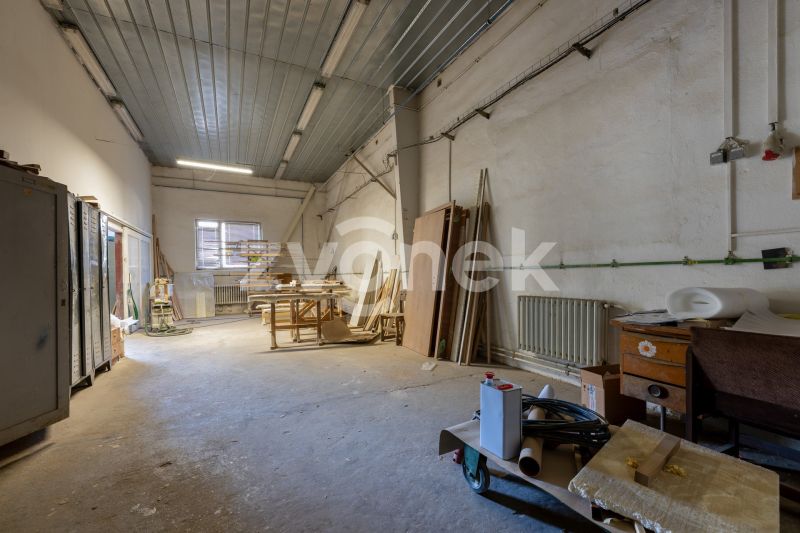 Prodej výrobního areálu se sušárnou na dřevo a s pozemky 6069 m², Valašské Příkazy