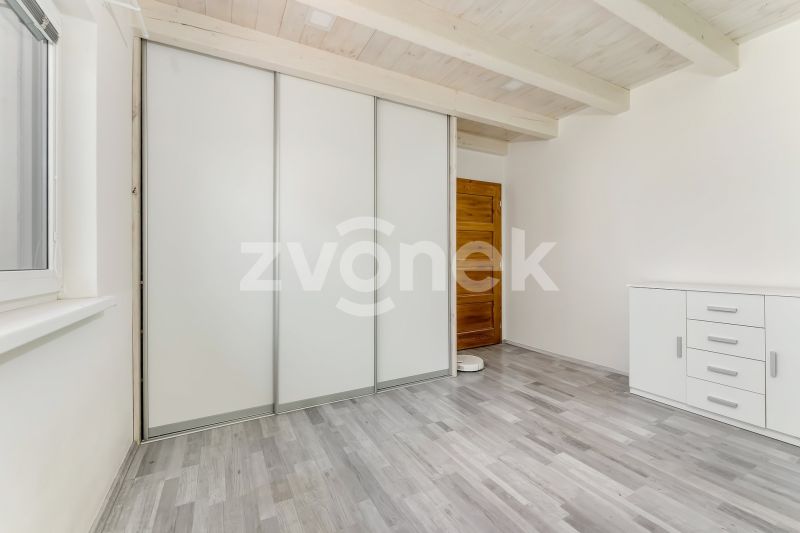 Prodej rodinného domu 4+kk, 191 m², Zádveřice-Raková