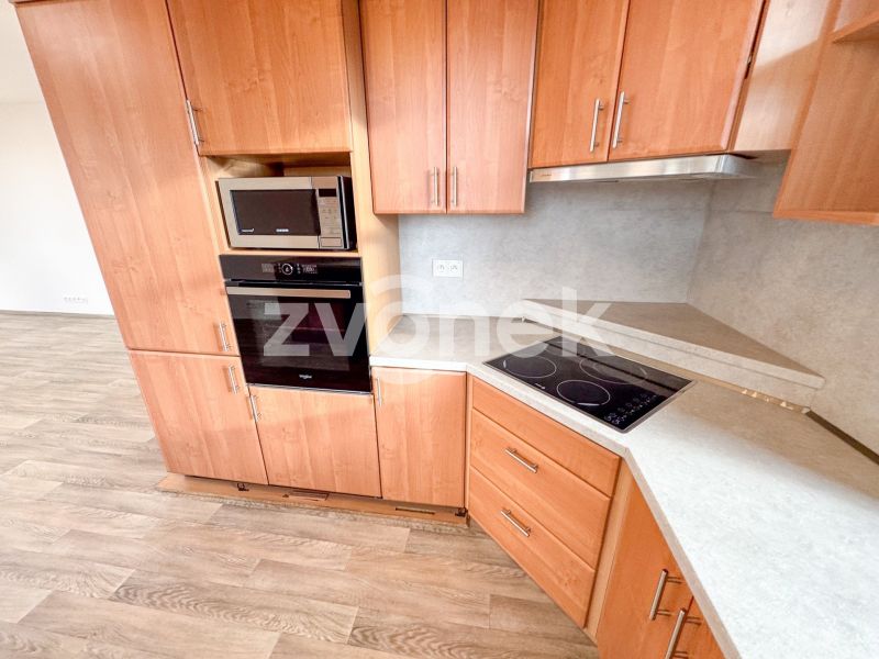 Krásný byt 4+kk Zlín, Nad Ovčírnou, garáž, velká terasa
