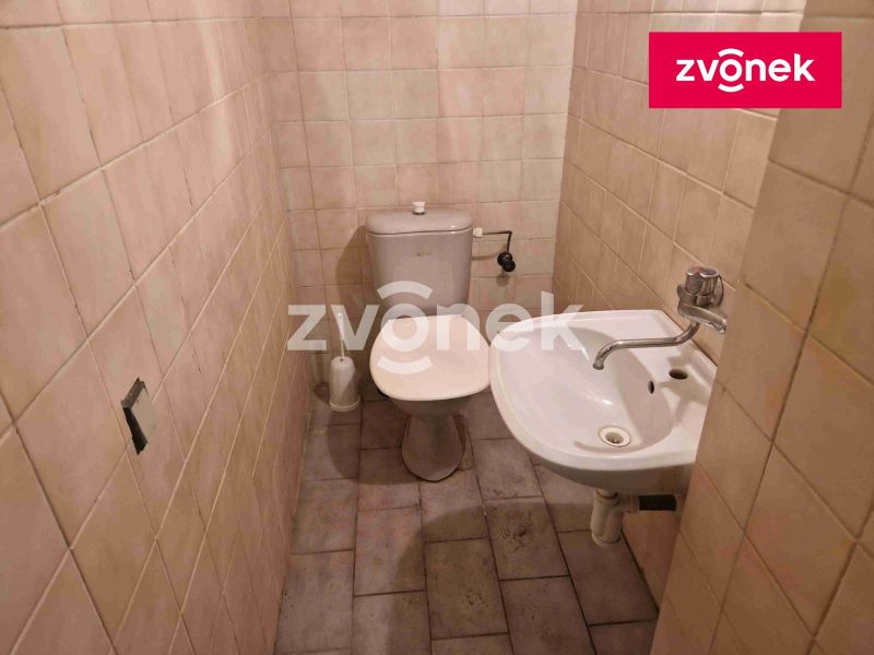Pronájem obchodního prostoru 650 m², Uherské Hradiště