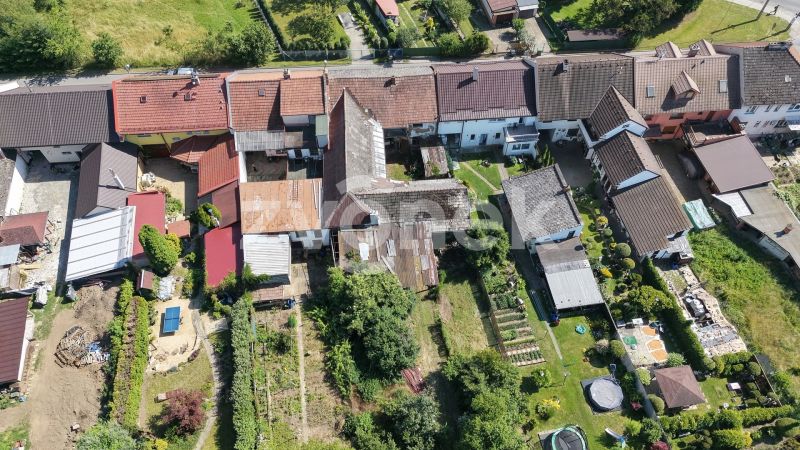 Prodej rodinného domu 300 m², Tečovice