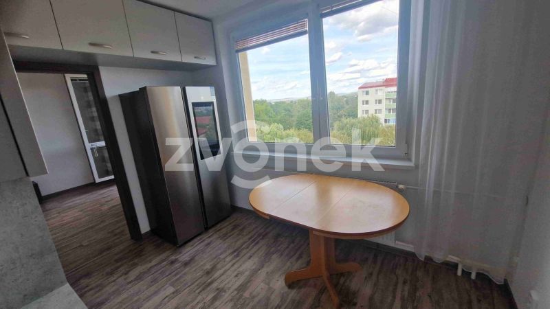 Pronájem bytu 3+1 62 m², po celkové rekonstrukci ve Štěpnicích, Uherské Hradiště