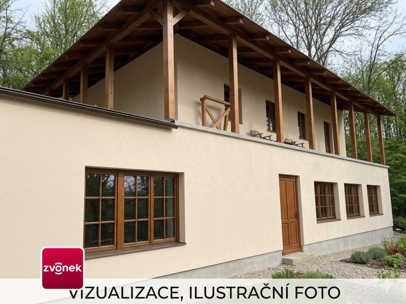 Dvoupodlažní rekreační chata na polosamotě s rozsáhlými pozemky 2,5 ha v Halenkovicích