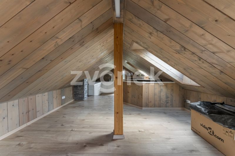 Prodej rodinného domu 4+kk, 191 m², Zádveřice-Raková
