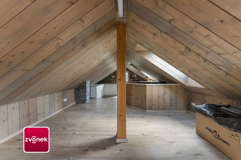 Prodej rodinného domu 4+kk, 191 m², Zádveřice-Raková