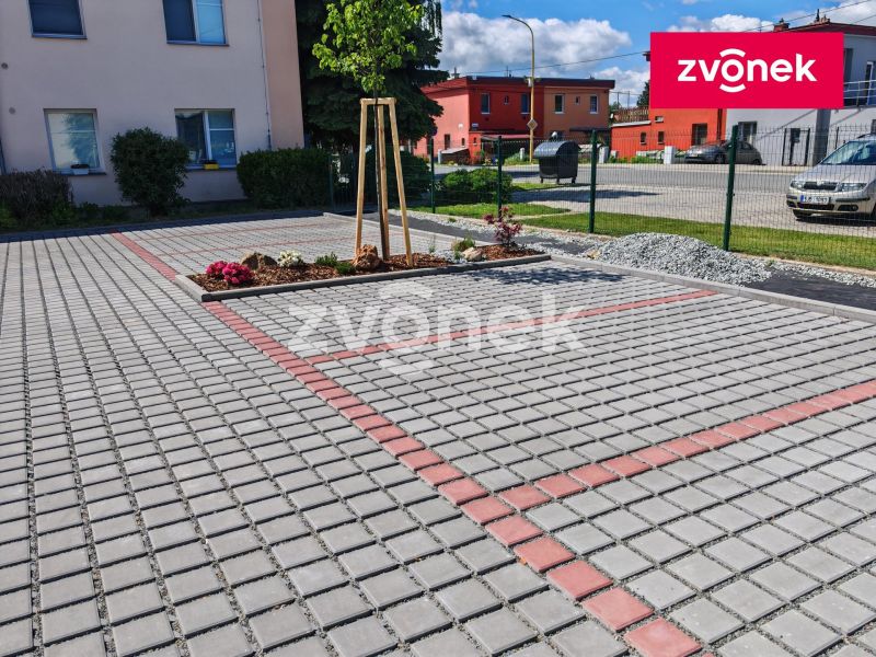 Pronájem bytu 1+kk 34 m², Otrokovice