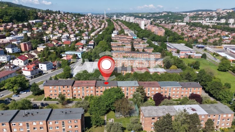 Prodej zděného  bytu 3+1 s balkonem, Zlín - Obeciny, ihned volný.