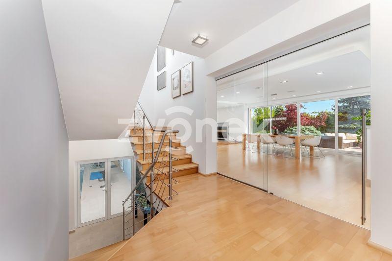 Velkorysá rodinná vila 7+1, 479 m², pozemek 1 503 m² – Zlín, Nivy IV