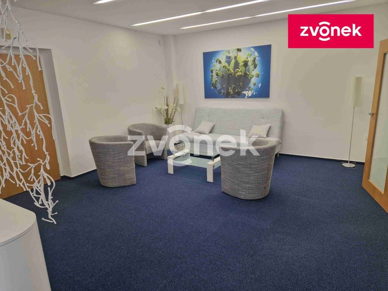 Pronájem kanceláře 100 m², Otrokovice