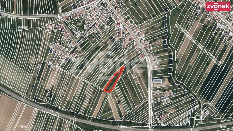Prodej stavebního/investičního pozemku 2 143 m², Zlechov